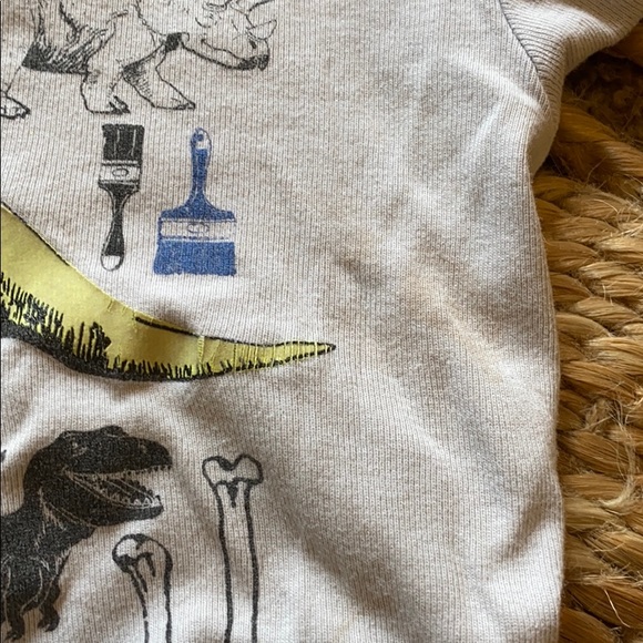 sold on Ⓜ️: Glow In The Dark Dino Pajamas 3T - Picture 4 of 6